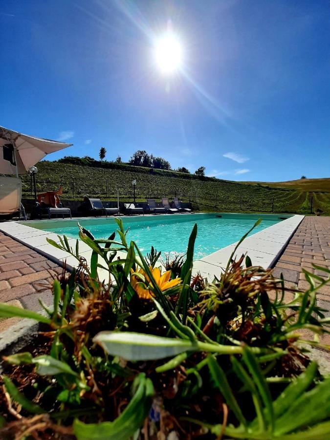 Agriturismo "Veritas" Bed & Wine Casaleggio Boiro Zewnętrze zdjęcie