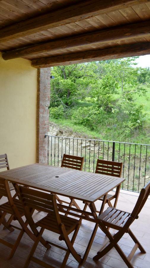Agriturismo "Veritas" Bed & Wine Casaleggio Boiro Zewnętrze zdjęcie