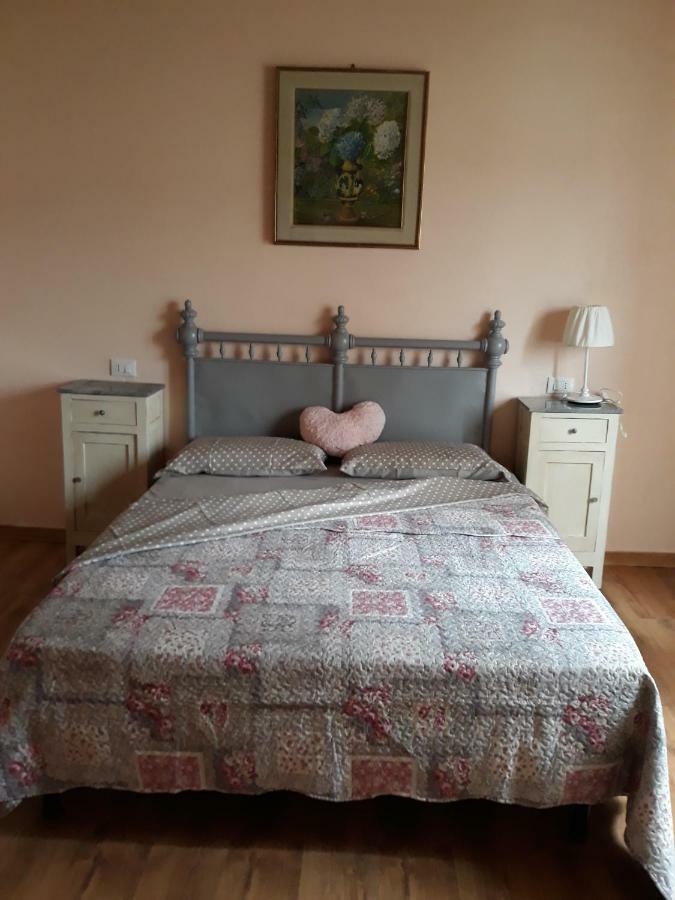 Agriturismo "Veritas" Bed & Wine Casaleggio Boiro Zewnętrze zdjęcie