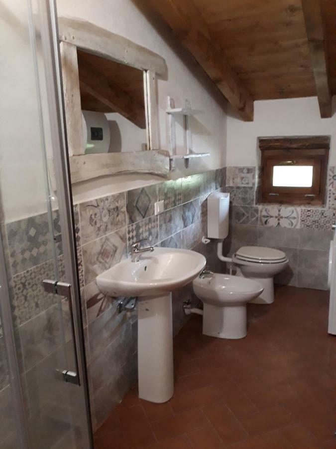 Agriturismo "Veritas" Bed & Wine Casaleggio Boiro Zewnętrze zdjęcie