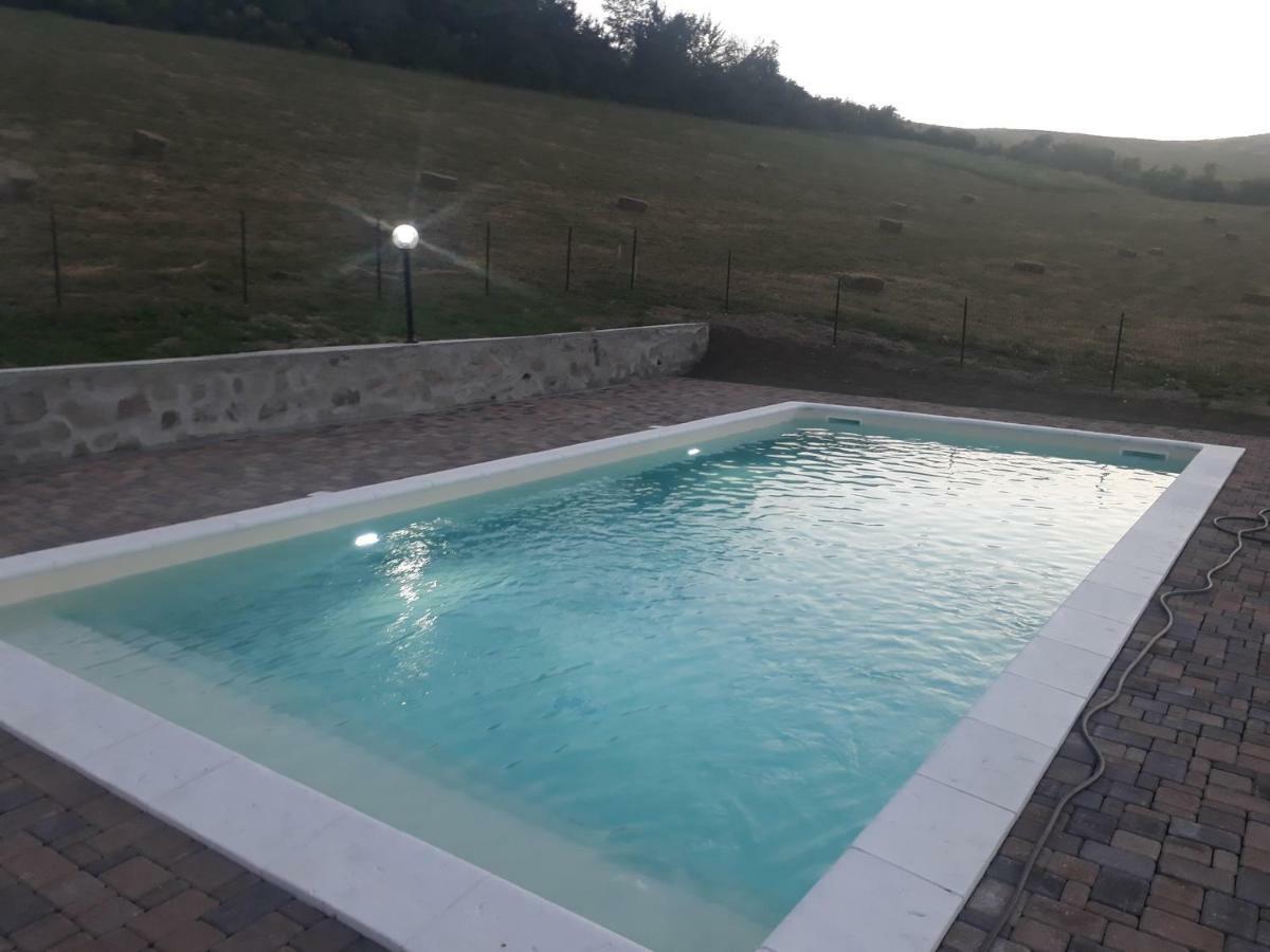 Agriturismo "Veritas" Bed & Wine Casaleggio Boiro Zewnętrze zdjęcie