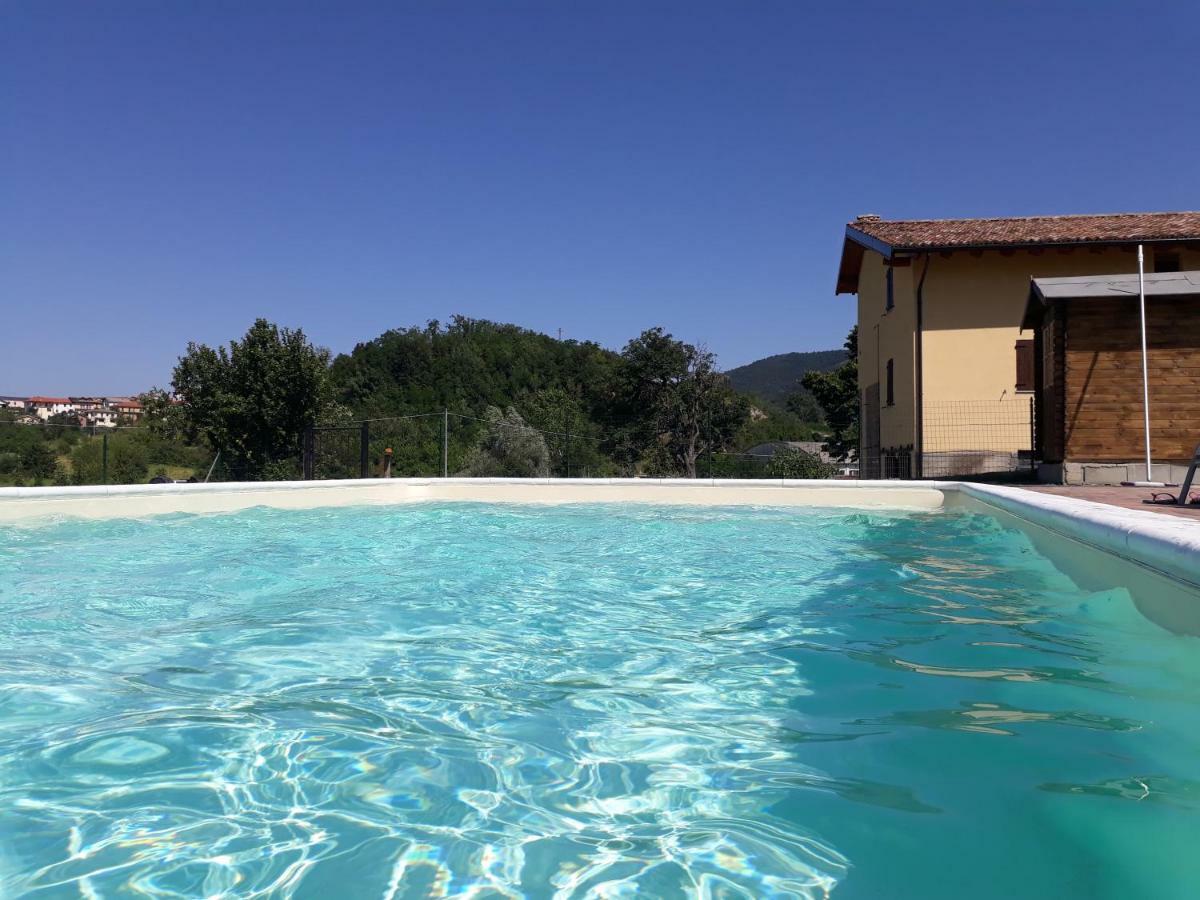 Agriturismo "Veritas" Bed & Wine Casaleggio Boiro Zewnętrze zdjęcie